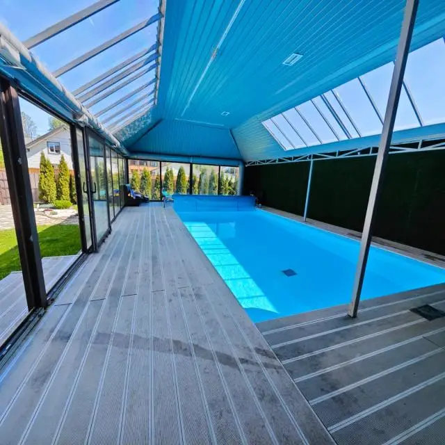 Real photos of Dom with swimming pool and sauna na Okhotskoy