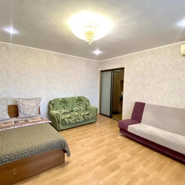 Real photos of 2-room apartment Shilova 89