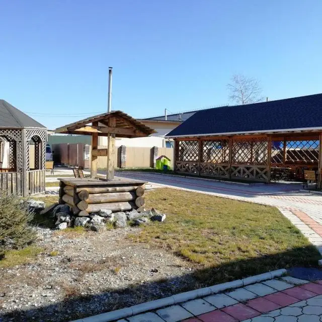 Real photos of Artem Plaza