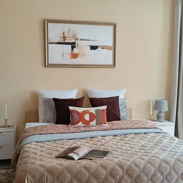 Real photos of Apartment of the Cherry chain in a quiet city center 