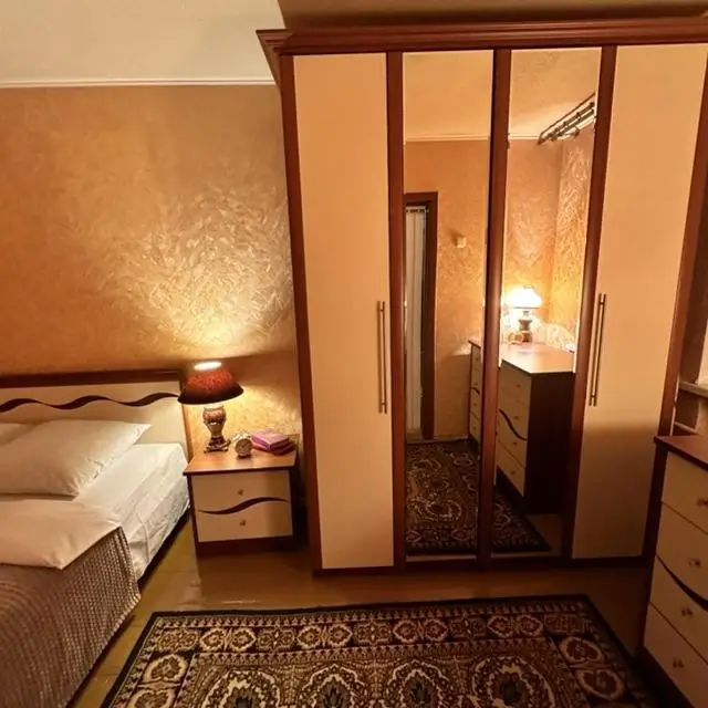 Real photos of Apartments for you on Zolotaya Gorka street 15