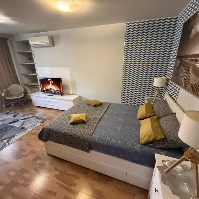 Real photos of Apartments at 37 Karl Marx Ave.