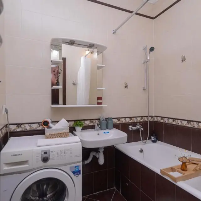 Real photos of BB Apartment on Stroiteley Street 1