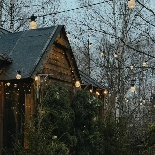 Real photos of Panoramic house with a font