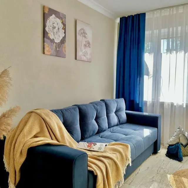 Real photos of 100 apartments on Levanevsky street