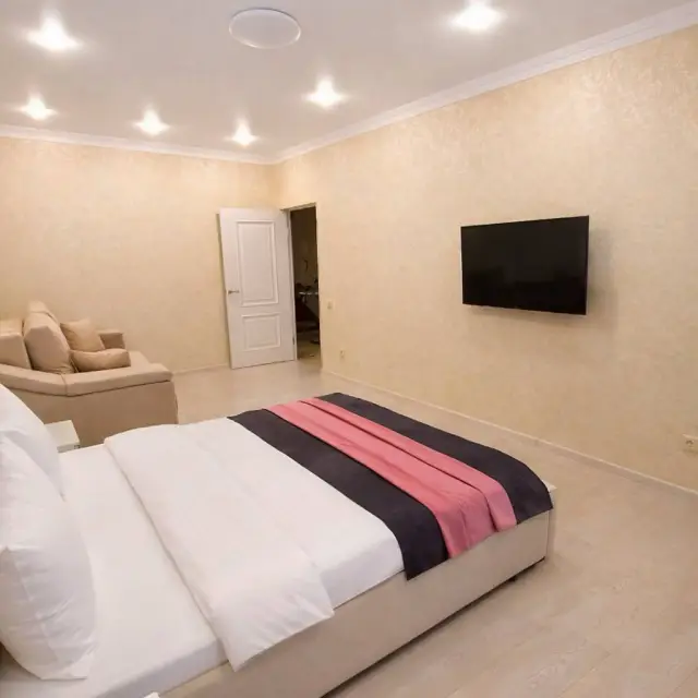 Real photos of 5-star apartment on Shamil Dzhikaev Street