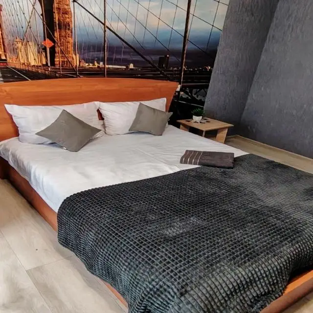 Real photos of 2-room apartment near the park 