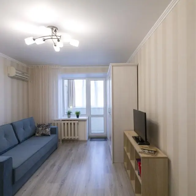 Real photos of Bliss apartments on Sverdlov Street 11