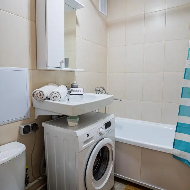 Real photos of LetoApart (LetoApart) on Udalova Street 5