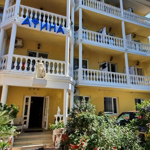 Реальные фото Афина