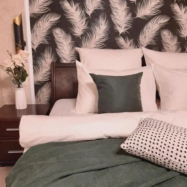 Real photos of DeNewHome on 53 Revolution Avenue