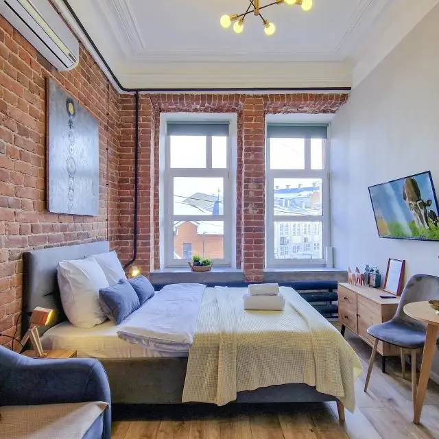 Real photos of GoldenRing on Trefoleva Street