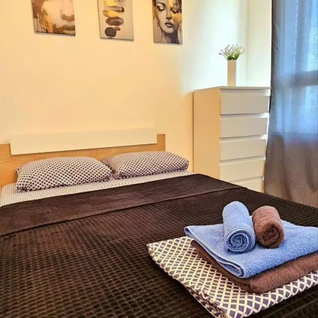 Реальные фото Апартаменты на улице Курчатова  25/4
