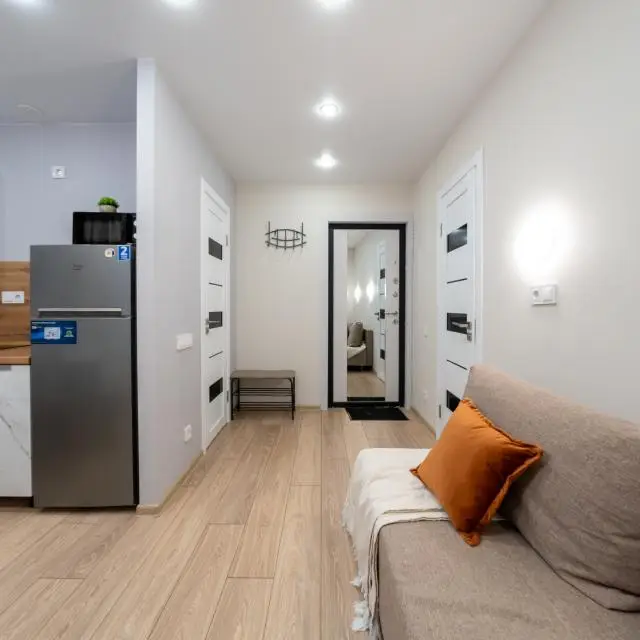 Real photos of Stepanenkov apartments on Aviatsionnaya Street