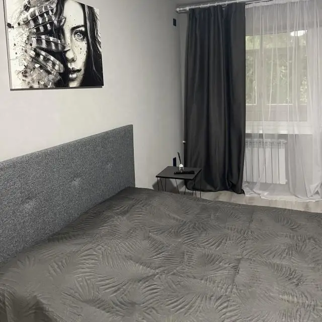 Real photos of Two-room apartment on Karl Marx street 50