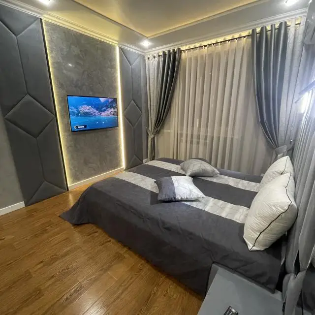 Реальные фото Апартаменты Housevip на улице Тухачевского 25