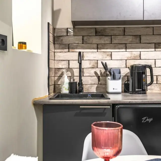 Real photos of Gostemania Apartments at Finlyandsky Railway Station