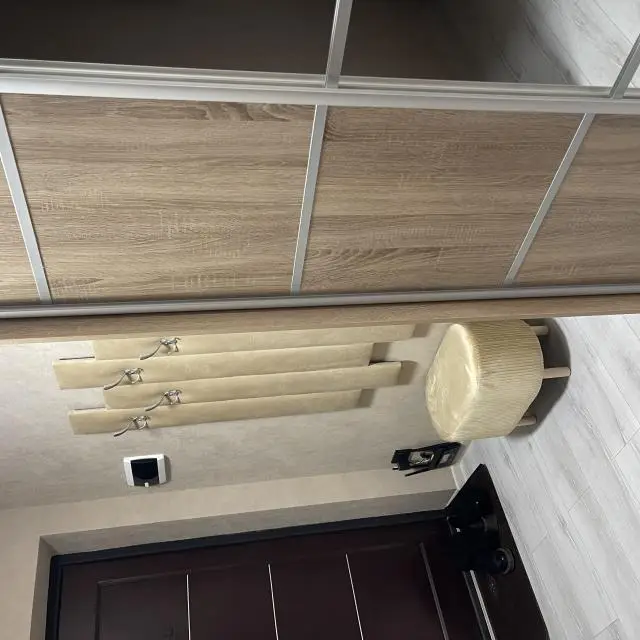 Real photos of Vorshilova 155. 8th floor .