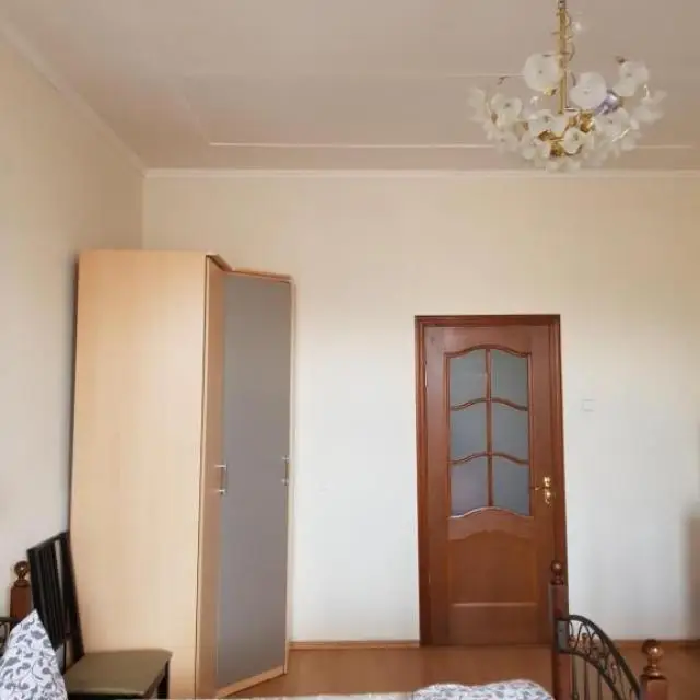 Реальные фото Версаль на Брестской