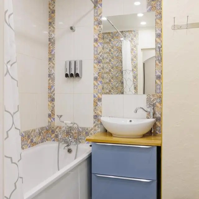 Real photos of Rental Family Rooms (Rental Family Rooms) on 72 Truda Avenue