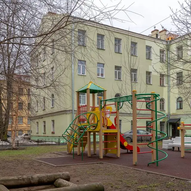 Real photos of RentalSPb on the Moika River Embankment