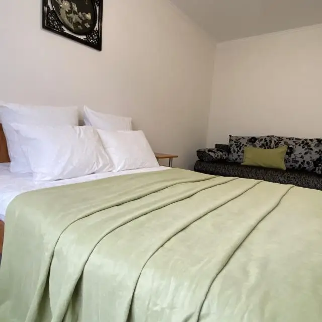 Реальные фото Right Room на улице Василия Стригунова 9