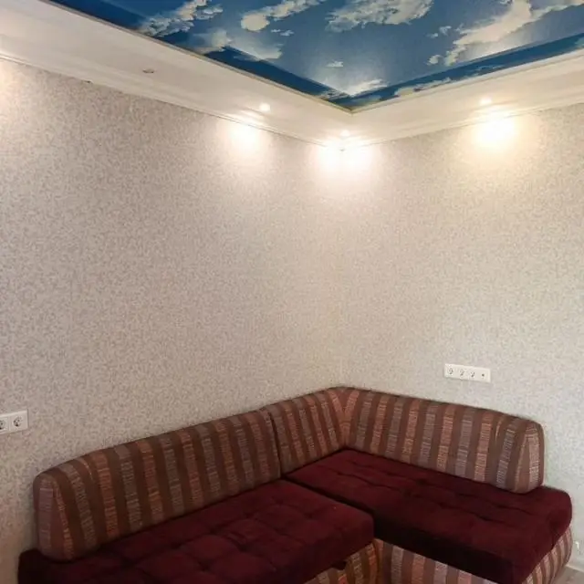 Real photos of 1-room apartment 