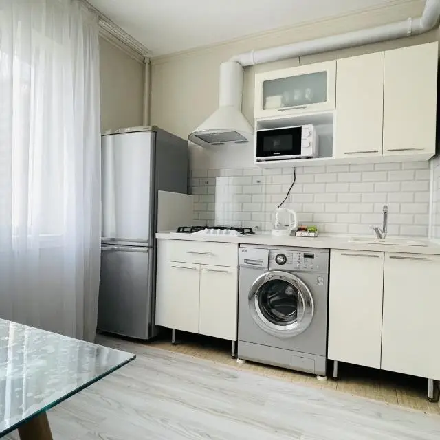 Real photos of Apartment on Isaeva street 4 