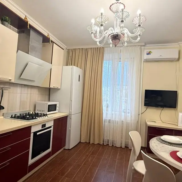 Real photos of Apartments on Stroiteley Avenue 2V