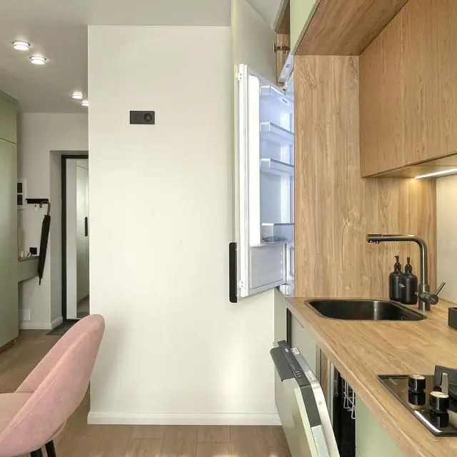 Real photos of N&S NovRent Apartments at 70 Pskovskaya Street