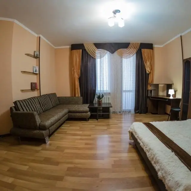 Реальные фото Квартира от компании Хоум Отель на Жукова, 3