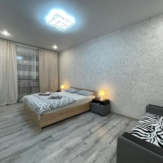 Real photos of Comfort City on Maria Smirnova street 1