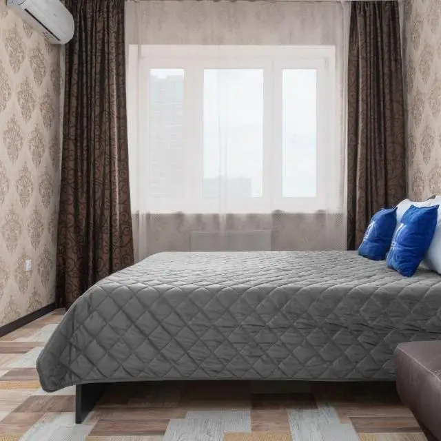 Real photos of 1 Bocharnikov Street apartment