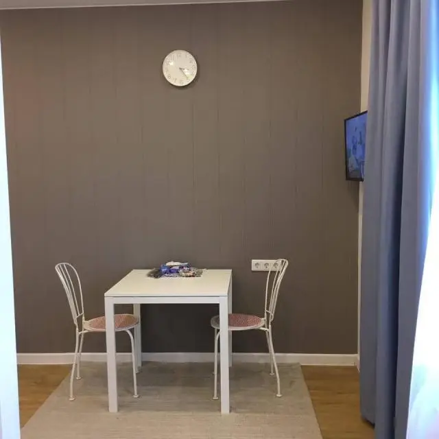 Real photos of Studio apartment. Our place is always cozy and clean!