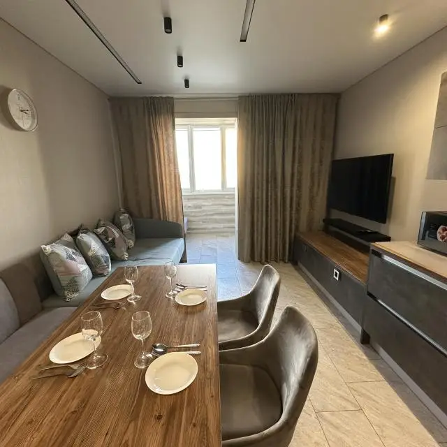 Real photos of EasyRent on 57 Primorsky Boulevard