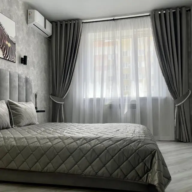 Реальные фото Апартаменты Housevip на улице Рогожникова 3