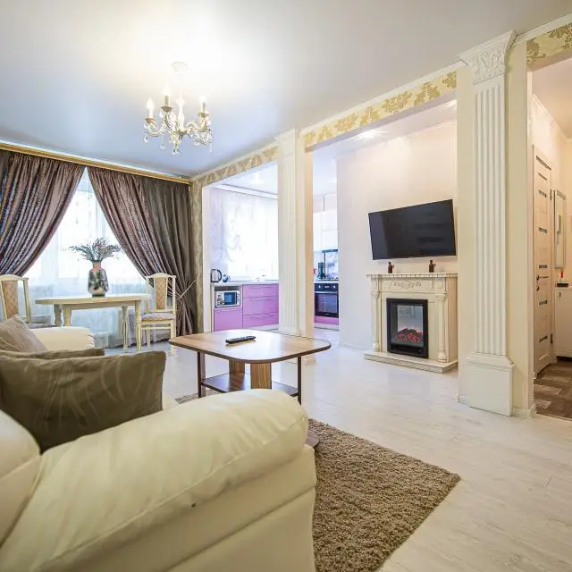 Real photos of Five Stars on Truda street