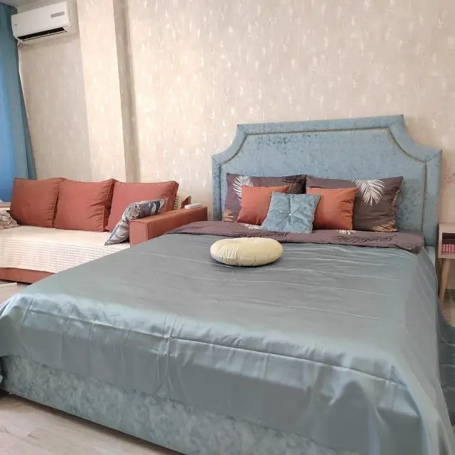 Real photos of Apartments on Garazhnaya 81/3 street