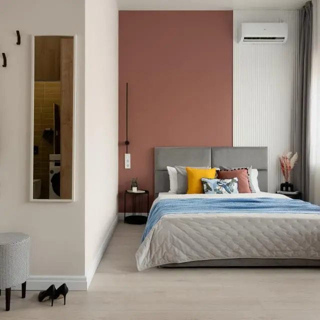 Реальные фото OneRent на проспекте Лиговский
