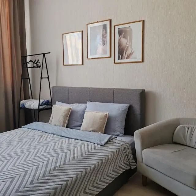 Real photos of Bright studio in the central part of the city