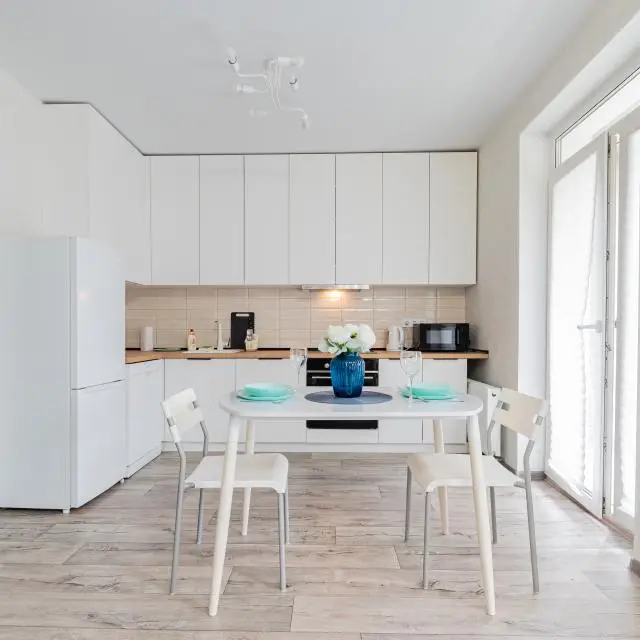 Real photos of Petrovsky Apartments on 61/2 Pushkin Street