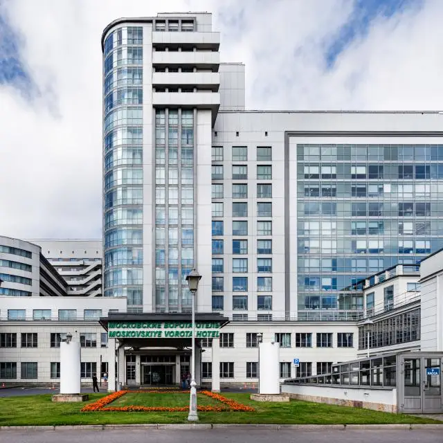 Real photos of Moskovskye Vorota (ex.Holiday Inn)