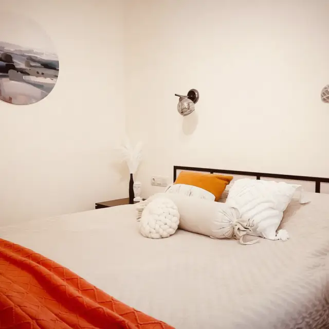Real photos of Vladland Apartments on Molodogvardeyskaya street 225