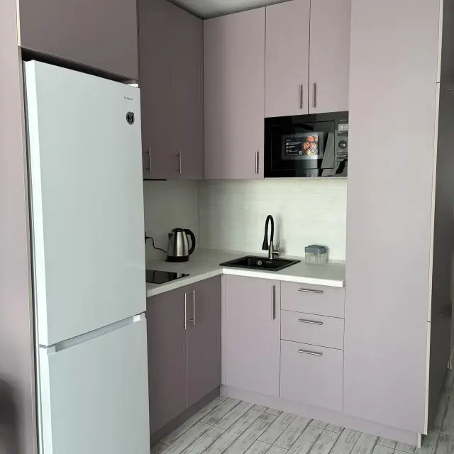 Real photos of studio apartment near the park