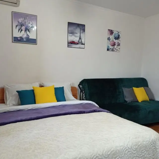 Real photos of Live in comfort on 1st Kommunisticheskaya Street