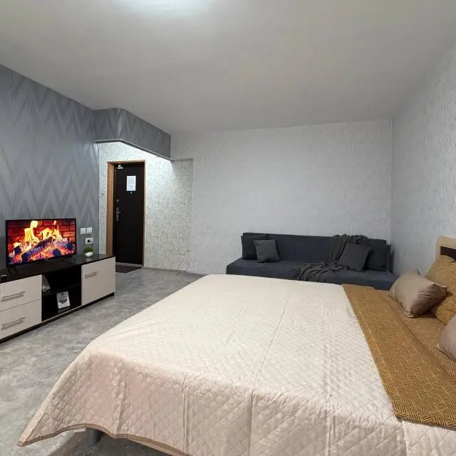 Real photos of Apartments on 2/2 Rail Street