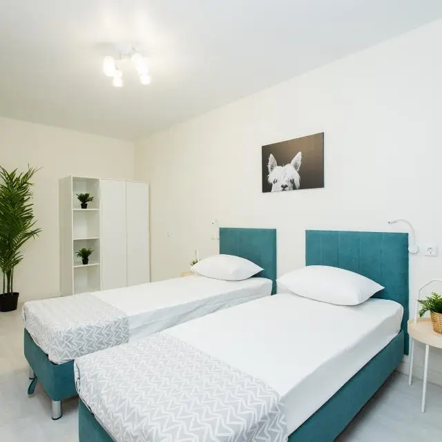 Real photos of HomeHotel on 66/1 Korablestroiteley Avenue