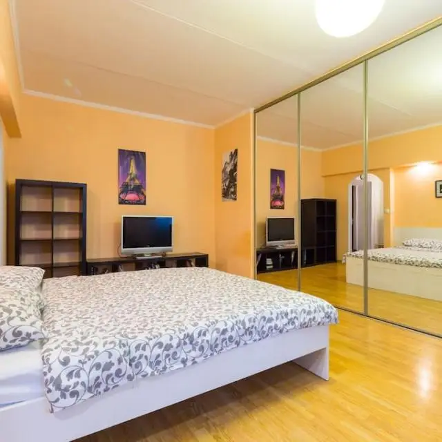 Real photos of Comfort city on Zamorenova 9 from 2