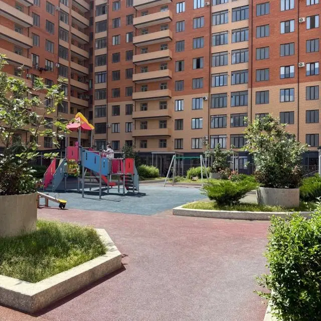 Real photos of How are you at home 05 on Akulinicheva 33A street