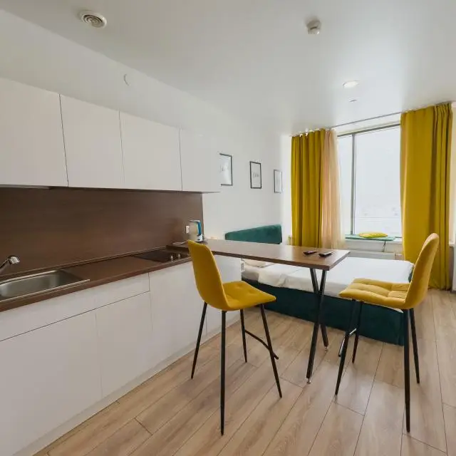 Real photos of Radius central house apartments / Malysheva 42a